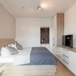 Miete 2 Schlafzimmer wohnung von 947 m² in Dresden