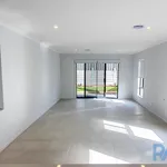 Rent 4 bedroom house in Melbourne