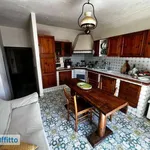 Rent 5 bedroom apartment of 120 m² in Naples