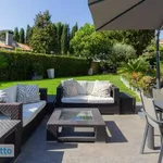 Rent 6 bedroom house of 512 m² in Rome