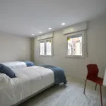 Rent 4 bedroom apartment of 138 m² in Valladolid