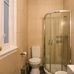 Rent a room in lisbon