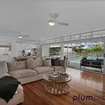 Rent 4 bedroom house in TOOWONG 