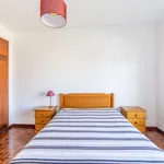 Rent 1 bedroom apartment of 54 m² in Buarcos