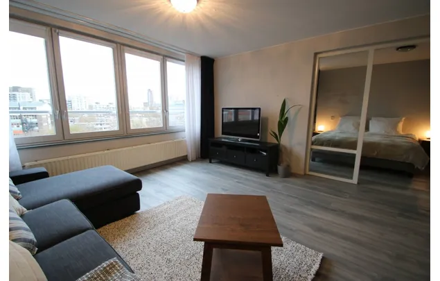 Huur 2 slaapkamer appartement van 75 m² in Rotterdam