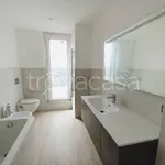 Rent 3 bedroom apartment of 105 m² in Bresso