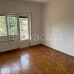 Affitto 5 camera appartamento di 148 m² in Roma