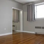 Appartement de 699 m² avec 2 chambre(s) en location à Edmonton