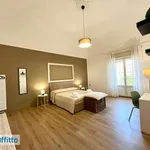 Affitto 5 camera appartamento di 115 m² in Catania