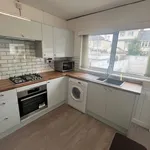 Rent 4 bedroom flat in Wales