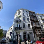 SAINT-GILLES - Bright furnished duplex apartment