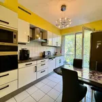 Rent 2 bedroom apartment in Auderghem