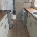 Rent 3 bedroom flat in West Midlands