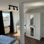 Miete 3 Schlafzimmer wohnung von 90 m² in Düsseldorf