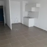 Appartement de 44 m² avec 2 chambre(s) en location à Hyères