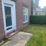 Rent 3 bedroom flat in South West England