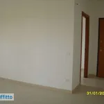 Affitto 3 camera appartamento di 60 m² in Taranto