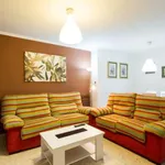 Rent 3 bedroom apartment of 90 m² in seville