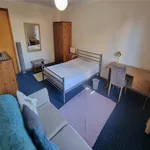 Rent 3 bedroom apartment in Aberdeen