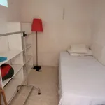 Rent 1 bedroom apartment in Mont-Saint-Guibert