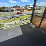 Rent 3 bedroom house in Papamoa Beach