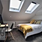 Rent 5 bedroom flat in West Midlands