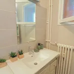 Appartement de 72 m² avec 4 chambre(s) en location à Nantes