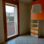 Affitto 3 camera appartamento di 85 m² in Cernusco sul Naviglio