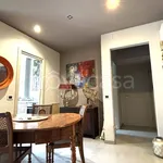 Rent 2 bedroom apartment of 70 m² in Milano