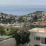 Rent 3 bedroom house of 130 m² in Ανάβυσσος