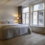 Huur 3 slaapkamer appartement van 65 m² in Amsterdam