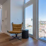 Rent 3 bedroom apartment of 1292 m² in Lisbon