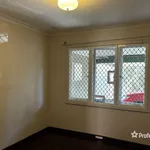 Rent 4 bedroom house in  Balga WA 6061                        