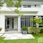 Rent 4 bedroom house of 335 m² in Bangkok