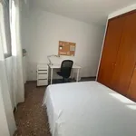 Alquilar 3 dormitorio apartamento en Valencia