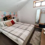 Rent 2 bedroom apartment of 90 m² in porto