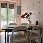 Rent a room of 70 m² in milan