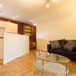 Rent 1 bedroom flat in Leeds