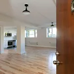 Rent 3 bedroom apartment of 60 m² in Montreal