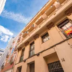 Alquilo 4 dormitorio apartamento de 100 m² en Madrid