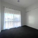 Rent 4 bedroom house in Melbourne