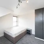 Rent 4 bedroom house in Leeds