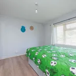 Rent 3 bedroom house in South East England