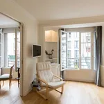 Appartement de 517 m² avec 1 chambre(s) en location à Paris