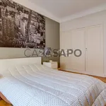 Rent 4 bedroom house of 200 m² in Porto