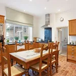 Rent 6 bedroom house in South East England