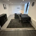 Rent 3 bedroom flat in North West England