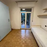 3-room flat piazza Papa Giovanni XXIII 3, Centro, Torre Boldone