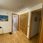 Alquilo 4 dormitorio apartamento de 140 m² en Madrid