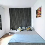 Appartement de 12 m² avec 1 chambre(s) en location à Clichy